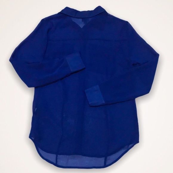 💫4/30 ROCK & REPUBLIC Sheer Button Down Blouse - Picture 2 of 6